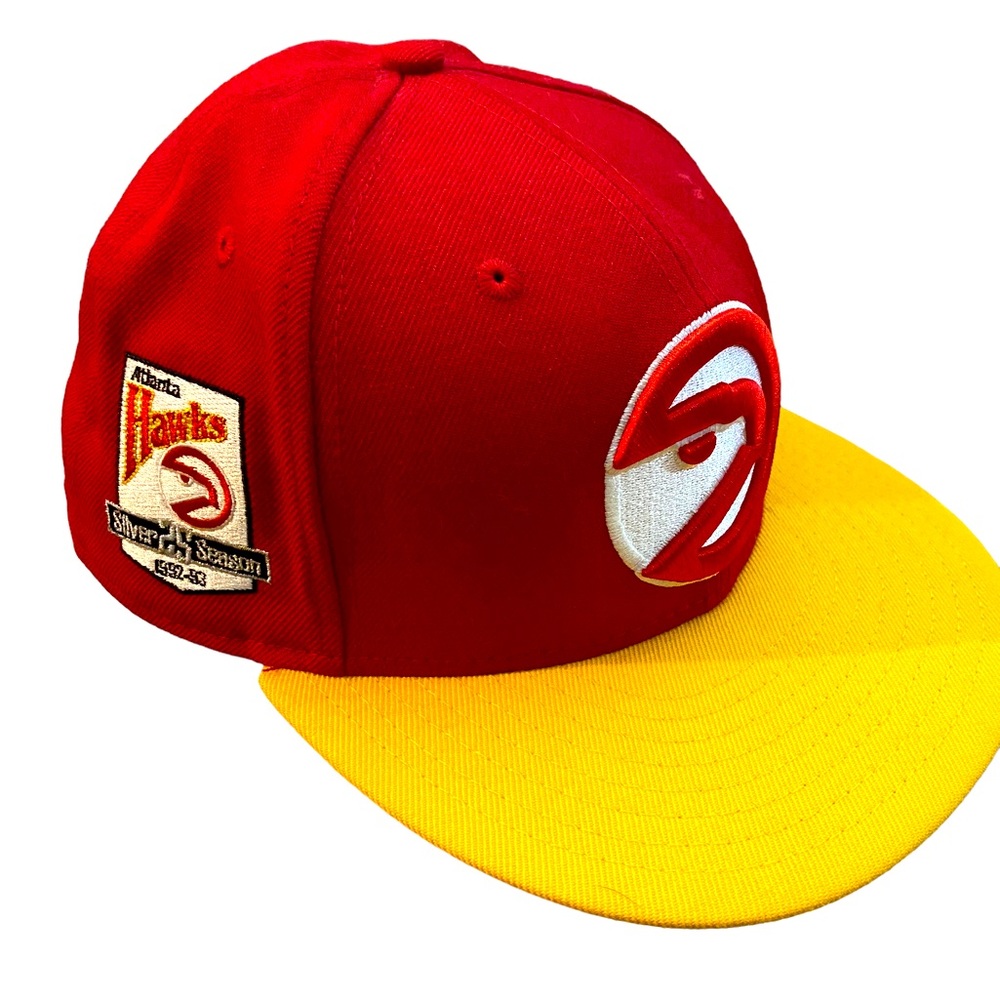 New Era Atlanta hawks patched silver season fitted hat size 7 3/8
